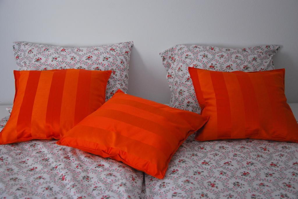 Bed And Breakfast De Meule Montfort Экстерьер фото