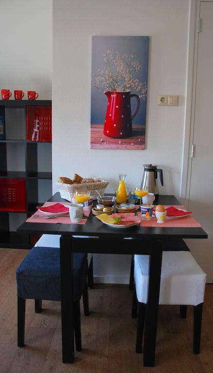 Bed And Breakfast De Meule Montfort Экстерьер фото